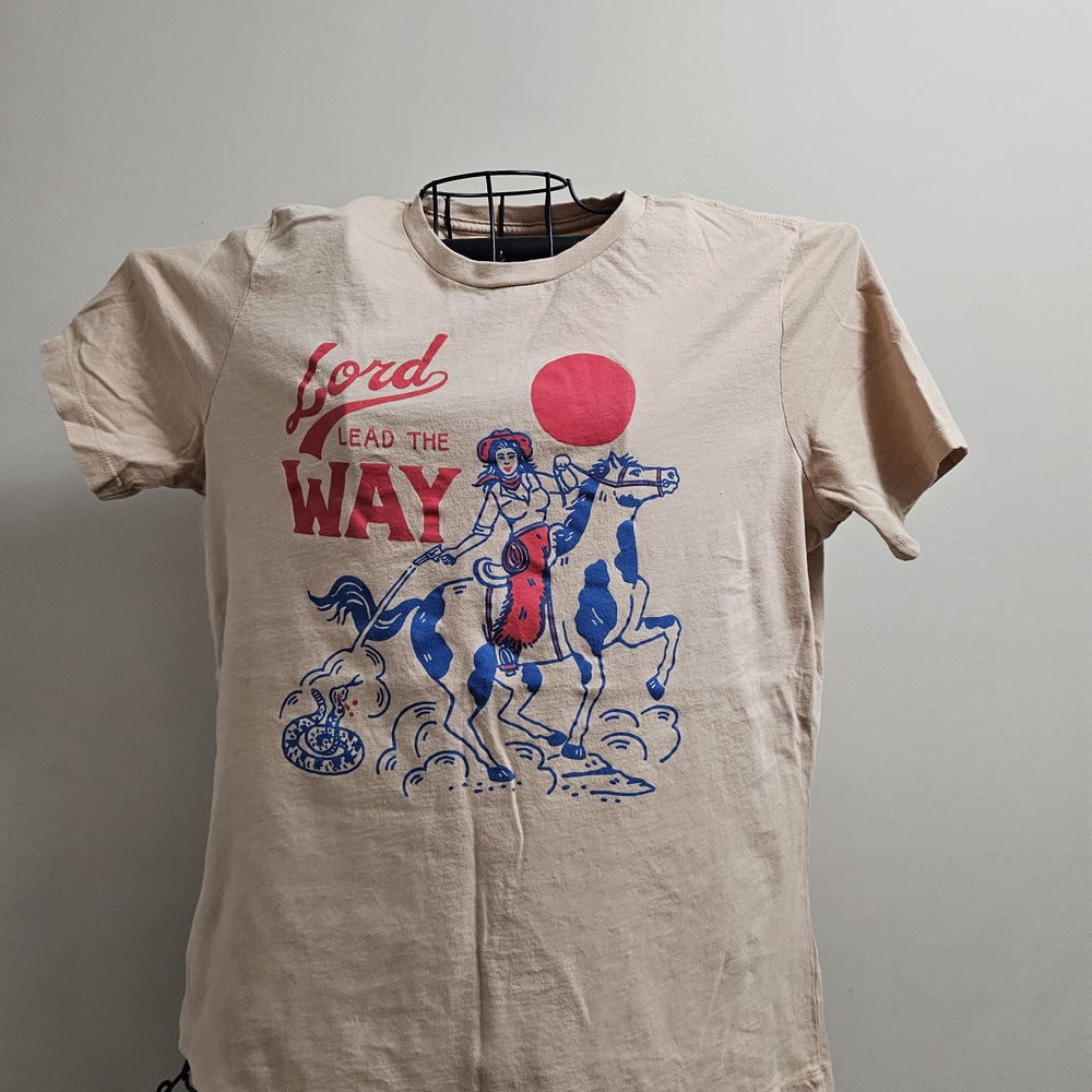 Lord Lead The Way Tan Graphic Tee with Red and Blue Cowgirl Design Ladies -Large